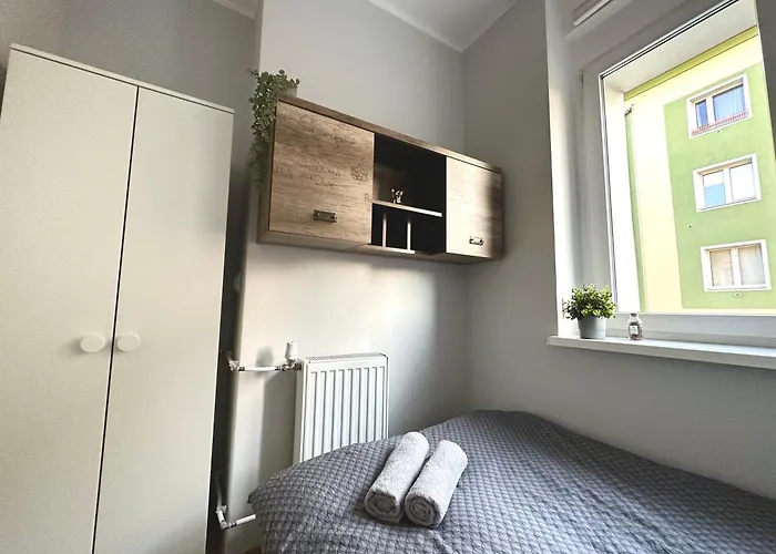 Mmrent Spring Room